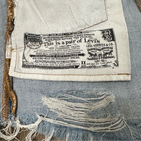 Levi's 501 Patchwork Denim Shorts Size 27 Bohemian Cut Off 90s Mid Rise - Picture 11 of 11